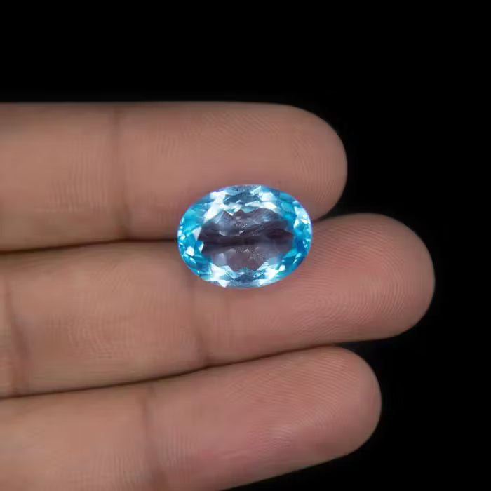 Blue Topaz - 7.32 Carat / 12.078 Ratti