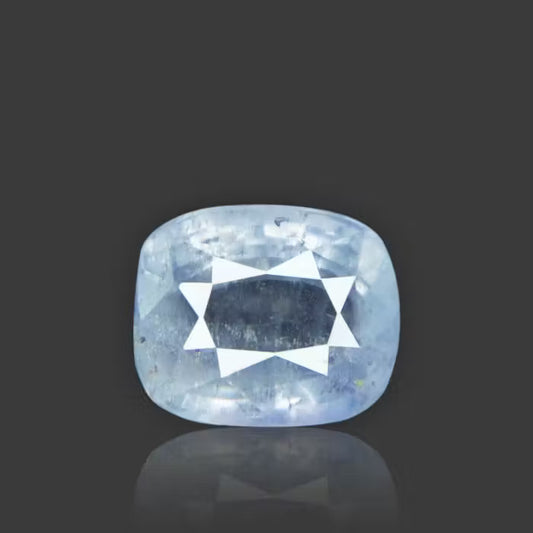 Blue Sapphire - 4.34 Carat / 7.161 Ratti