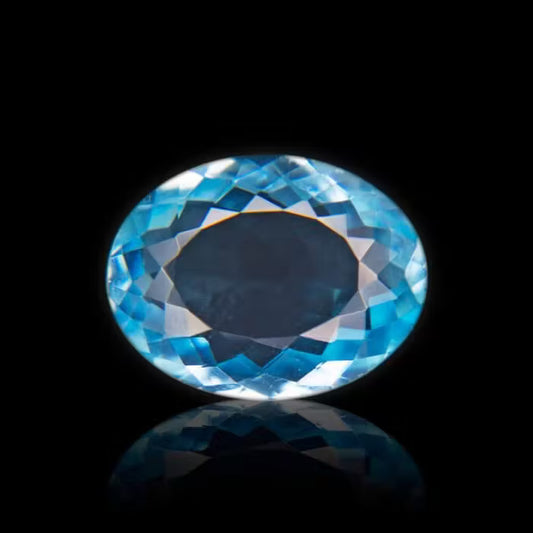 Blue Topaz - 4.50 Carat / 7.425 Ratti