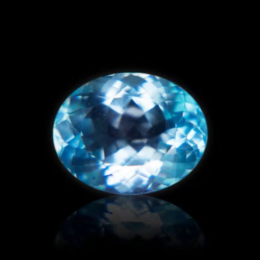 Blue Topaz - 3.03 Carat / 4.9995 Ratti