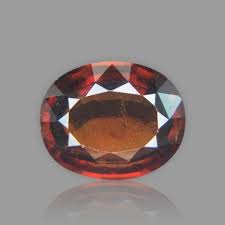 Hessonite - 6.71 Carat / 11.0715 Ratti