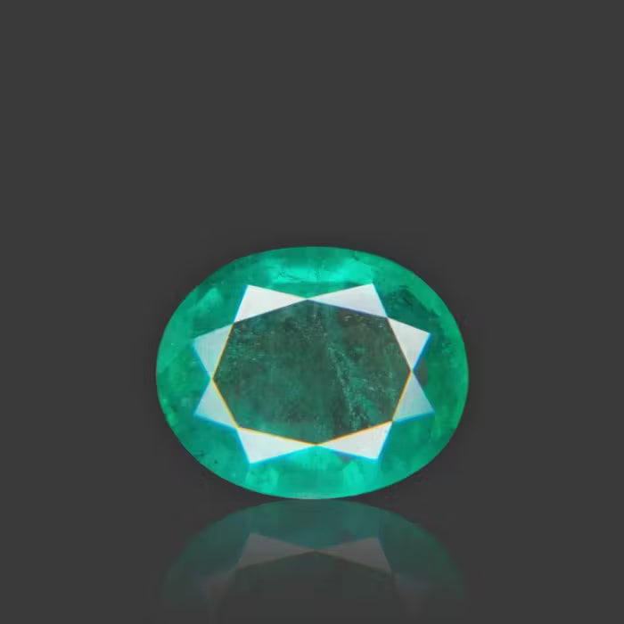 Emerald - 2.27 Carat / 3.7455 Ratti