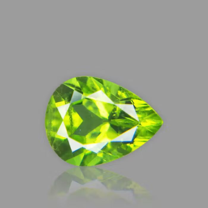 Peridot - 4.98 Carat / 8.217 Ratti