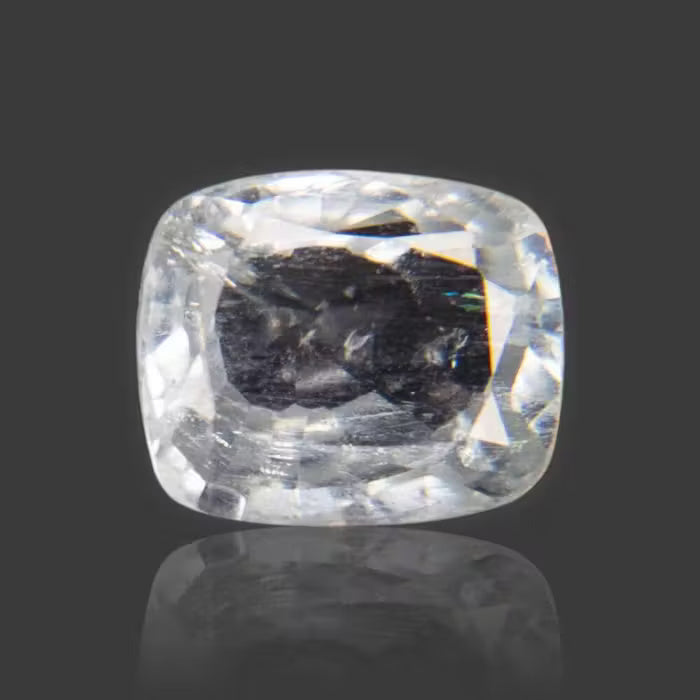 White Sapphire - 2.46 Carat / 4.059 Ratti