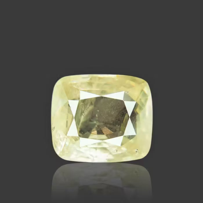 Yellow Sapphire - 6.14 Carat / 10.131 Ratti